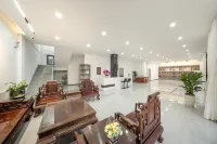 Yunyinli Hotel (Huangguoshu Waterfall Scenic Area Branch)