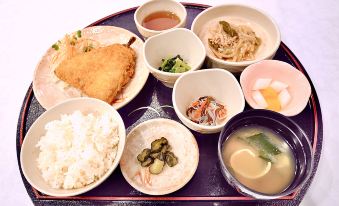 Kyoto Universal Hotel Karasuma