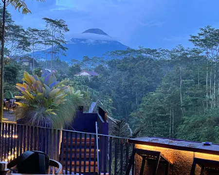 โรงแรมดาฟัมวอโนโซโบ โรงแรมในโวโนโซโบ