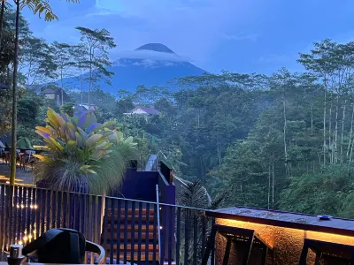 Hotel Dafam Wonosobo Hotel dekat GBI House Of Glory Wonosobo