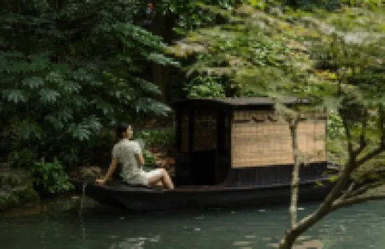 洞天府邸·雙龍洞竹筏溯溪私湯度假酒店