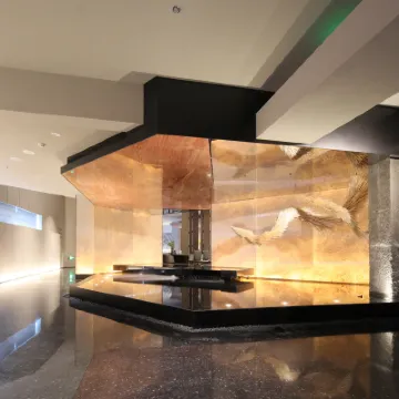 上海靜安寺南京西路亞朵酒店 鄰近梅龍鎮廣場的酒店