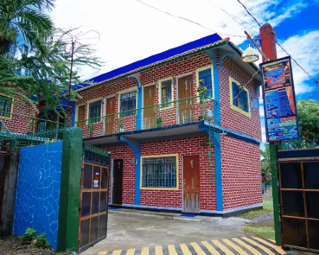 DMI Hotels and Apartments with Newly opened Lava Stone Pool by Reddoorz Hotels in Tabaco