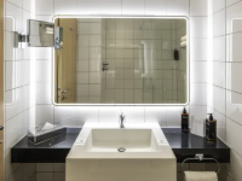 Mercure Northampton Hotels near All Saints Church, Northampton