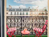 Royal Saint Germain Hotel berhampiran Stesen Metro Vavin