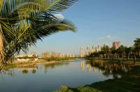 Maitreya Huxi Man Hot Spring Homestay (Huquan Water Town Tourist Resort Scenic Area Branch) - Scenic