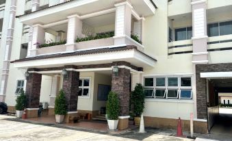 Fortune Surin Hotel