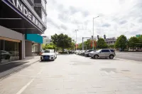 Lavande Hotel Baisha County Government - Parking
