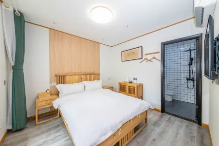 Wenliang Inn (Yangzhou Dongguan Street Branch) Отели рядом с достопримечательностью «Fuyuan Garden»