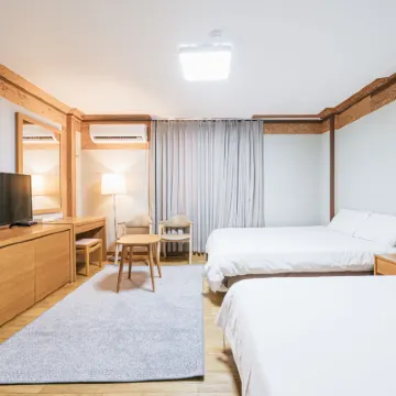 JEJU MIRACLE HOTEL Hotels near Samda Park