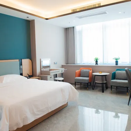 Qichun YueZhi Business Hotel