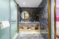 Jin Sen Hotel (Shenzhen Bao'an International Convention and Exhibition Center) ‌ - جاكوزي