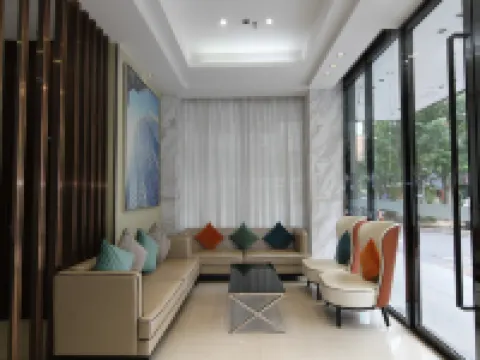 City Comfort Inn (Lingshan Liufengshan Pedestrian Street) Hoteles en Condado de Lingshan