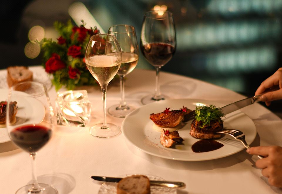 호텔 주변 편의시설