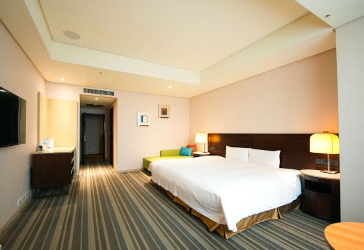 5. 비아 호텔 브리..