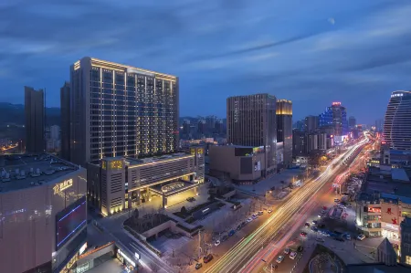 Zhangjiakou BLUEWISH RUIHAI Hotel Отели рядом с достопримечательностью «Wuhan University of Technology Network Education Zhangjiakou Branch Campus»