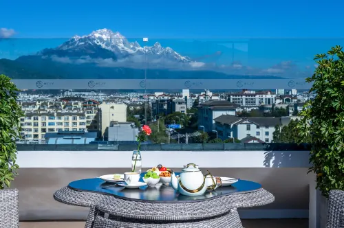 Star of Lijiang · Sun Shine Jinshan View Snow Mountain Panoramic Garden Hotel - خدمة نقل من وإلى المطار