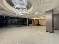 Pubei Yuezhou Grand Hotel (Pubei Olympic Park Plaza)