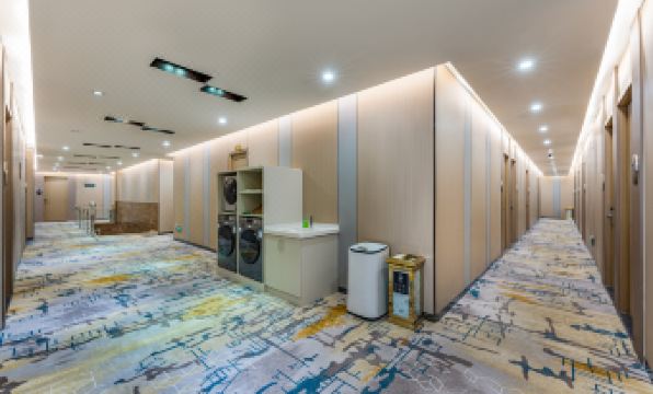 KaiLe Hotel (Guangzhou Luoxi subway station)