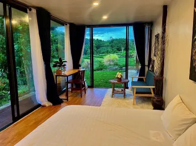 3 Pok Maewang jinxiang Gold elephant park Hotel di Mae Wang