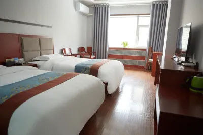Yuzhong GongXiao Hotel