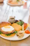 Le.Alley Autocamp Resort - breakfast