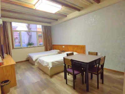 Hunyuan Junyue jiu dian Hotels near Hengshan · Sanqing Temple