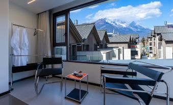 Ulysses Snow Mountain View Holiday Villa (Shuhe Ancient Town Store)