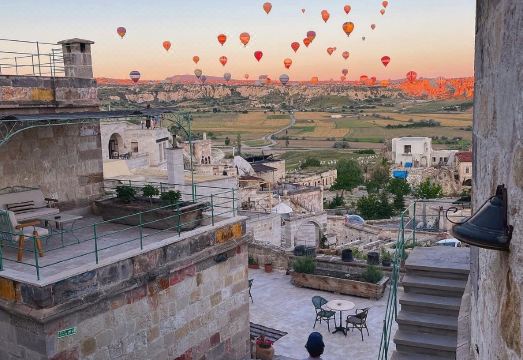 세키 케이브 호텔