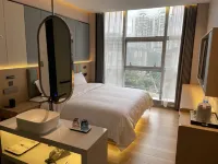 HuanCheng Hotel（(Shenzhen Dongmen Old Street MixC Store)） Отели рядом с достопримечательностью «Парк Личи»