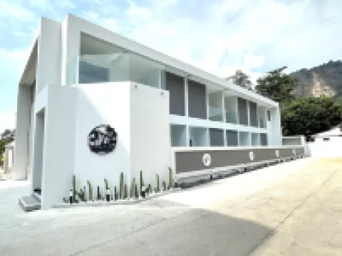 Kata Place Villa Hotels near Kata Hot Yoga