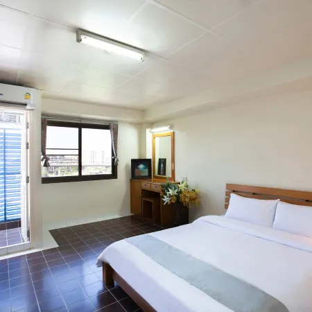 D Haus Ngamwongwan Residence