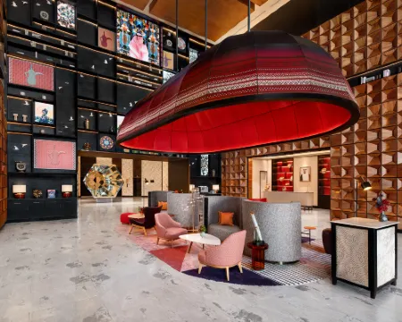 안다즈 도하, 바이 하얏트 도하 호텔