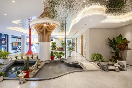 Nanxi Bieyuan Hotel (Pingjiang Road Branch, Guanqian Street, Suzhou) Отели рядом с достопримечательностью «Quyuan Garden»