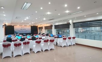 AU LAC HA LONG HOTEL