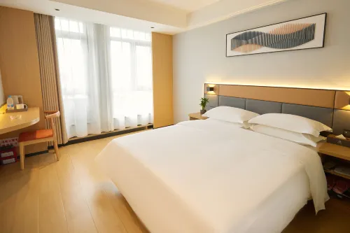 Xinji Hotel  (Xinzheng Guodian Town Golden Avenue Branch)