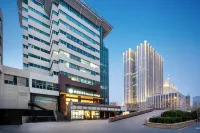 Palace Hotels（Beijing Shijingshan Wanda Plaza Bajiao Amusement Park Station） Hotels near Langyuan Park