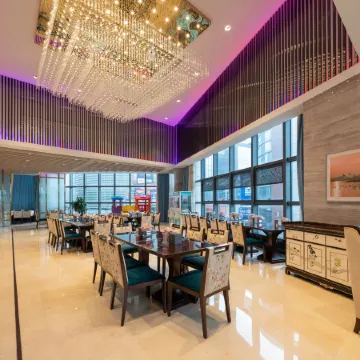 Jiulongsheng Swan Hotel