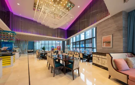 Jiulongsheng Swan Hotel Отели в г. Жунчэн