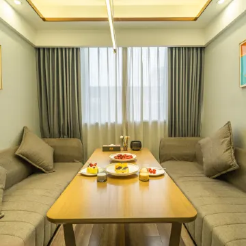 Sicily Hotel, Pingchang