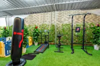 Lufeng Meiju Hotel (Yangchun Donghu Park Branch) - palestra