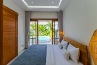 Villa Louna by Pertama Stay