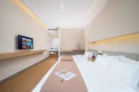 Ku'erdening Fanjing Museshe Hotel - parcheggio