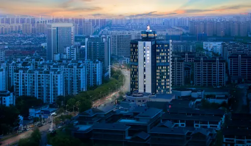 Yitel (Yangzhou Qionghua Building, Ancient Canal, Dongguan Street)