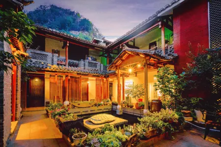 Puzhehei Manpin Huafang Inn Отели рядом с достопримечательностью «Fairy Cave»