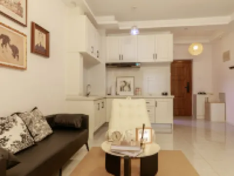 Qibai Homestay (Fude Guangchang) Hotels in Sanhe
