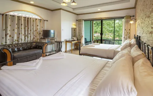 Samprasob Resort Hotels in Sangkhla Buri