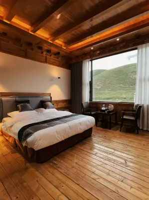 Kangding Yunlanju Homestay (Tagong Grassland Scenic Area) 목야대사 주변 호텔