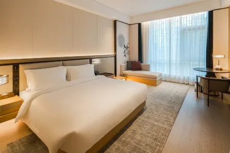 Guang Yuan Hotal Отели рядом с достопримечательностью «Zhujingzhen»