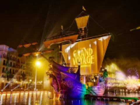 Grand Central Hotel- Vinhomes Ocean Park 3 義柱社酒店